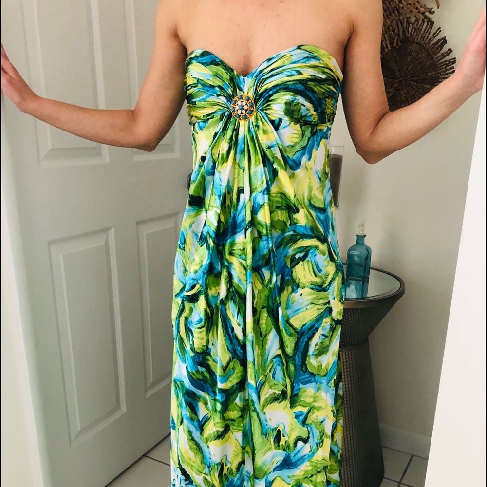 Blue and green festive strapless dress